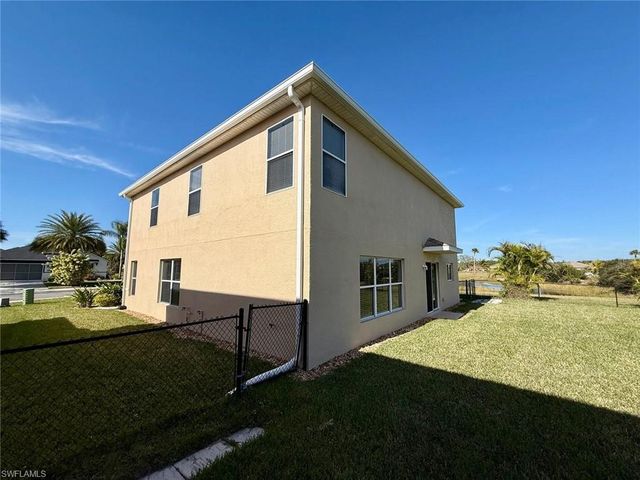 18168 Horizon View BLVD, Lehigh Acres, FL 33972