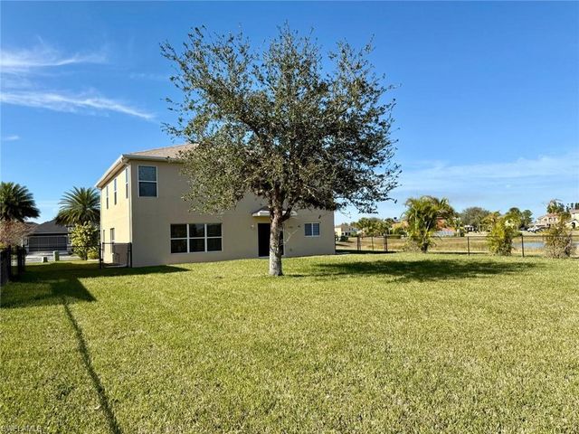 18168 Horizon View BLVD, Lehigh Acres, FL 33972