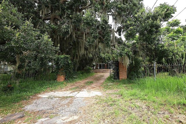 450 E SILVER STAR ROAD, Ocoee, FL 34761