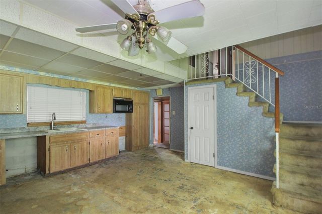 450 E SILVER STAR ROAD, Ocoee, FL 34761