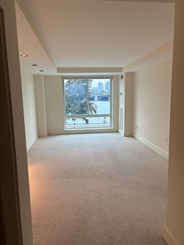 83 Cambridge Pkwy W201, Cambridge, MA 02142