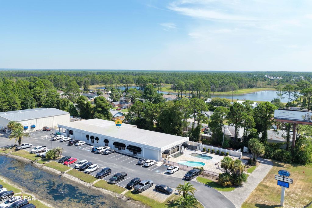 Image 7 of property listing at 12216 Panama City Beach Parkway, Panama City Beach, FL 32407