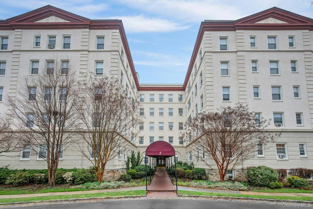 3 Park Lane 3H, Mount Vernon, NY 10552