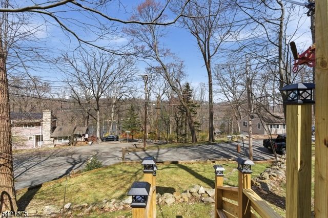 159 Glenside Trail, Byram Twp., NJ 07871