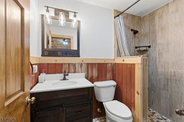 159 Glenside Trail, Byram Twp., NJ 07871