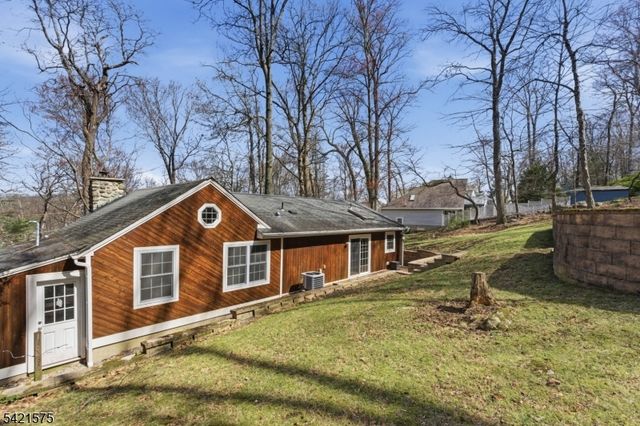 159 Glenside Trail, Byram Twp., NJ 07871