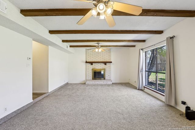 1703 Autumn Woods St, San Antonio, TX 78232