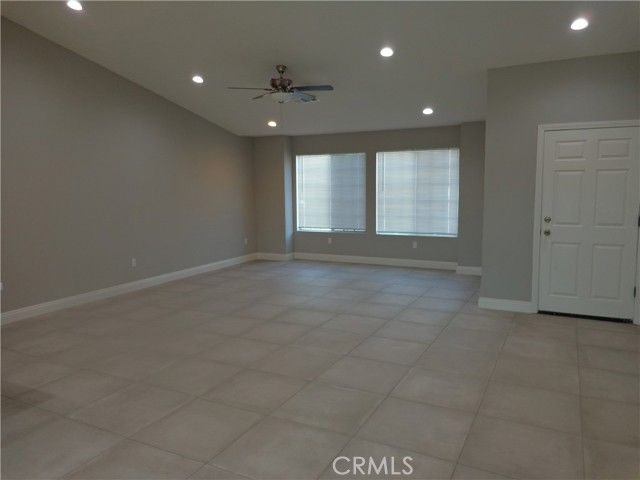 12744 Running Deer, Apple Valley, CA 92308