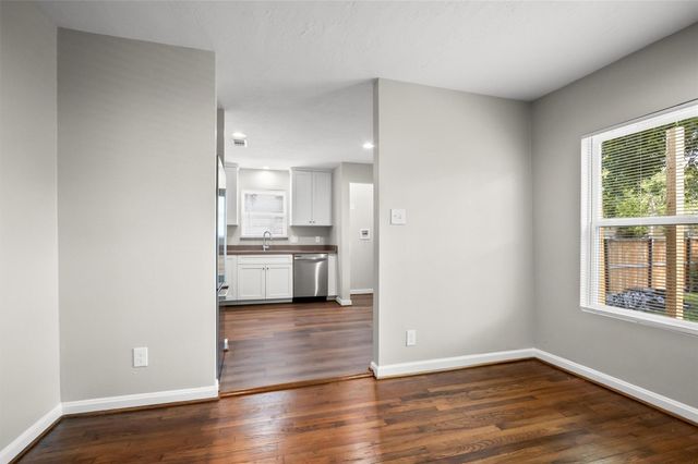 3514 Moore Street, Houston, TX 77009