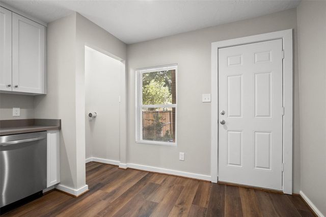 3514 Moore Street, Houston, TX 77009