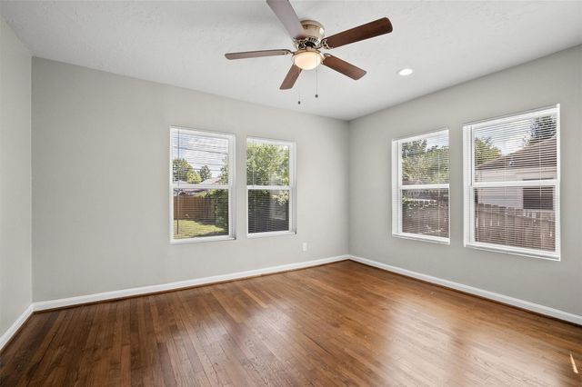 3514 Moore Street, Houston, TX 77009