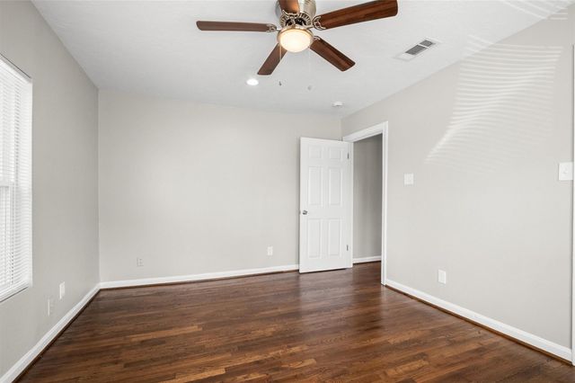 3514 Moore Street, Houston, TX 77009