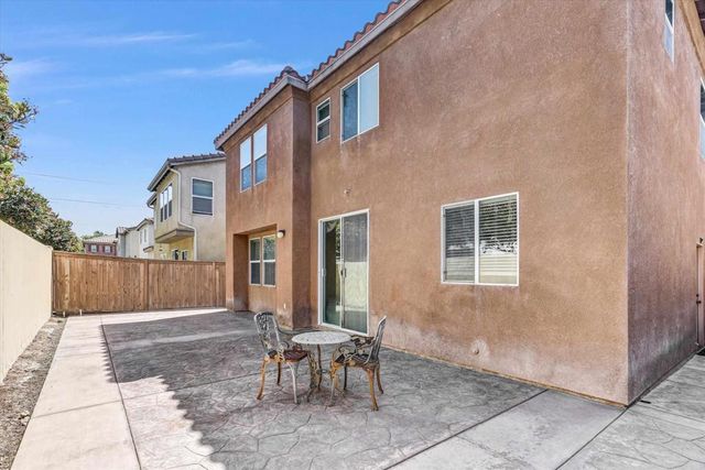2209 Caminito Turin, Chula Vista, CA 91915
