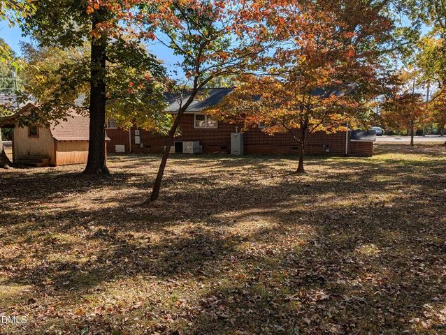 1100 S Fifth Street, Mebane, NC 27302