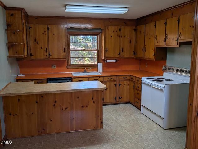 1100 S Fifth Street, Mebane, NC 27302