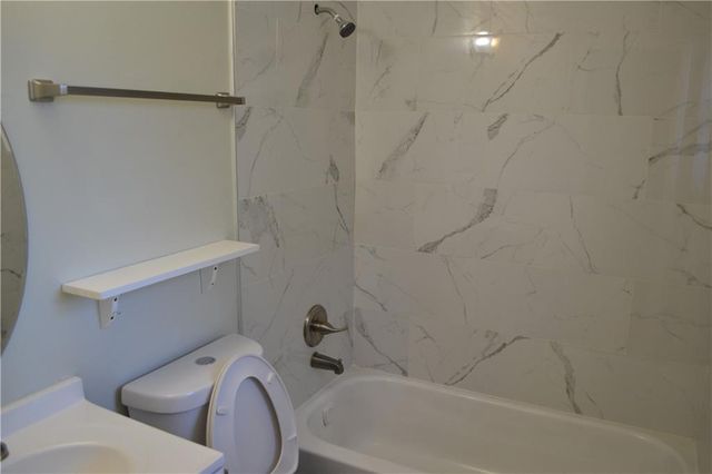 555 Lee Byrd Road, Loganville, GA 30052