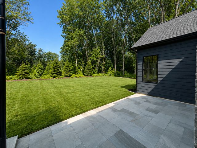 23984 N Red Oak Court, Kildeer, IL 60047