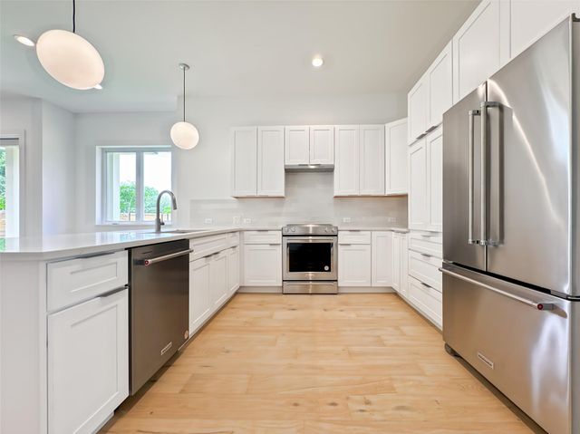 3614 Abbate CIR B, Austin, TX 78721