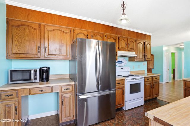109 Gull Drive, Sneads Ferry, NC 28460