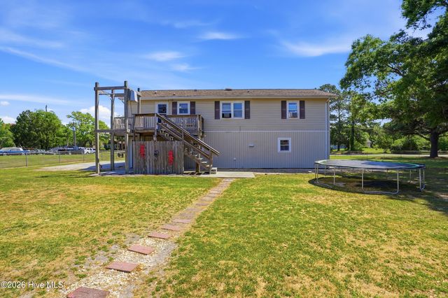 109 Gull Drive, Sneads Ferry, NC 28460