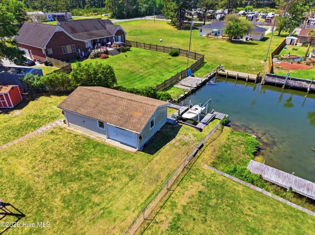 109 Gull Drive, Sneads Ferry, NC 28460