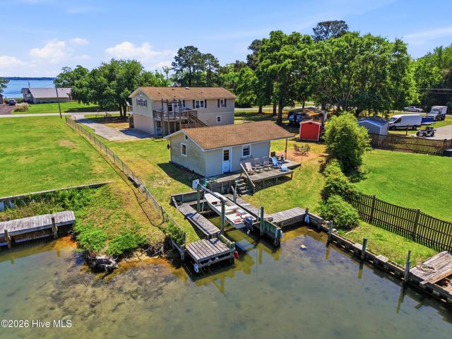 109 Gull Drive, Sneads Ferry, NC 28460