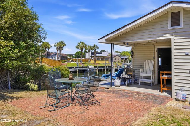 109 Gull Drive, Sneads Ferry, NC 28460