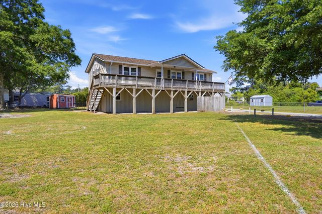 109 Gull Drive, Sneads Ferry, NC 28460
