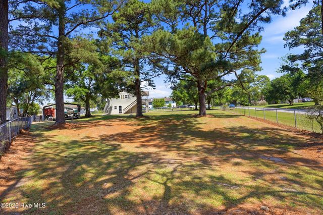 109 Gull Drive, Sneads Ferry, NC 28460