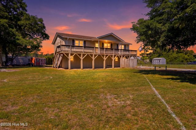 109 Gull Drive, Sneads Ferry, NC 28460