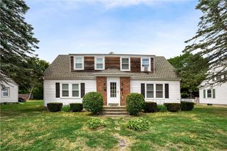 23 Preston Drive, North Kingstown, RI 02852