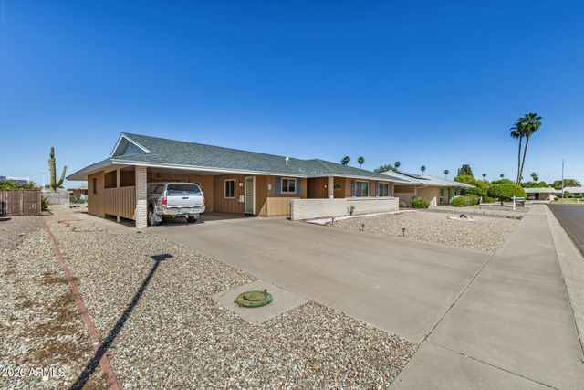 10316 W BAYSIDE Road, Sun City, AZ 85351