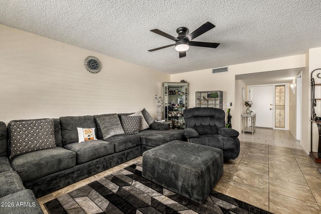 10316 W BAYSIDE Road, Sun City, AZ 85351 — photo 5