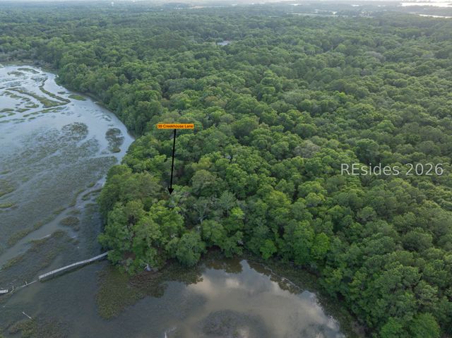 39 Creek House Ln, St Helena Island, SC 29920