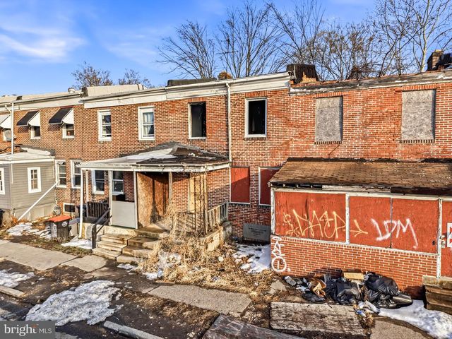 1009 MORTON AVE, Chester, PA 19013
