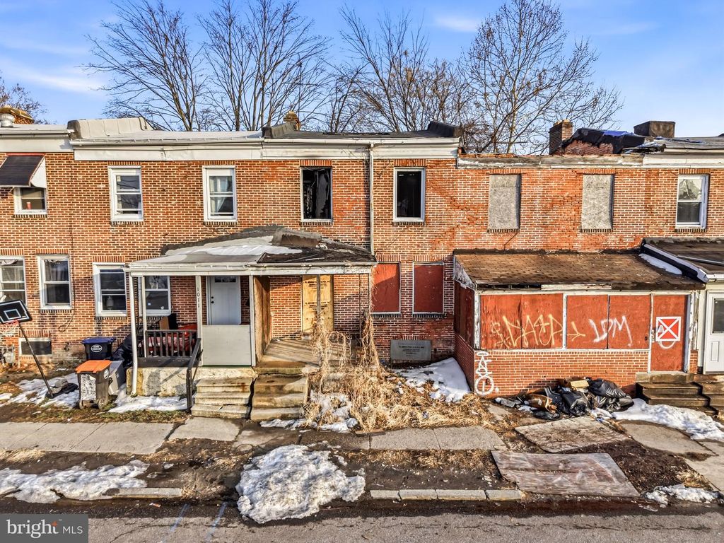 1009 MORTON AVE, Chester, PA 19013