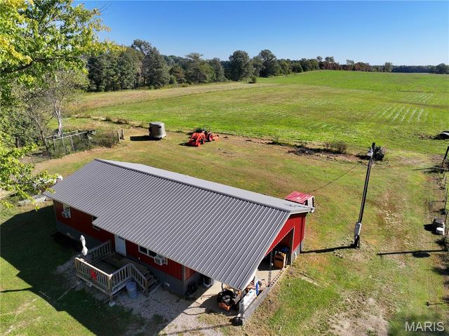 18384 County Road 487, Puxico, MO 63960