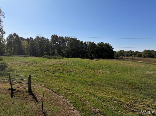 18384 County Road 487, Puxico, MO 63960