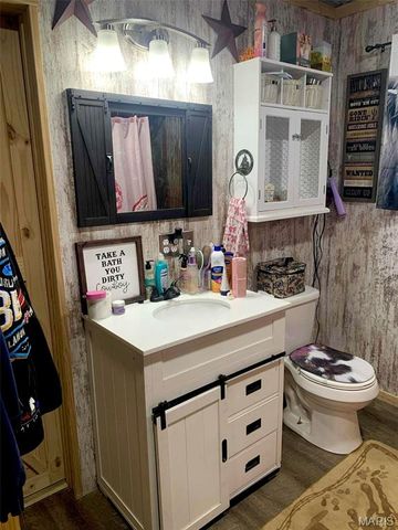 18384 County Road 487, Puxico, MO 63960