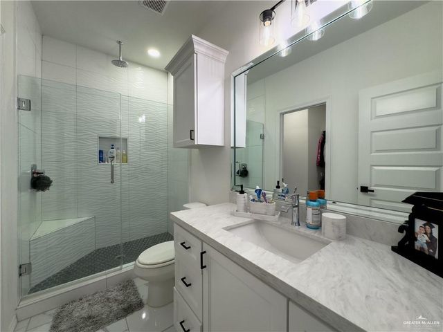 620 N Oaxaca Street, Alton, TX 78573