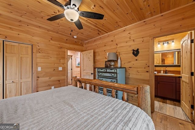 490 Walnut Hills Drive, Mineral Bluff, GA 30559
