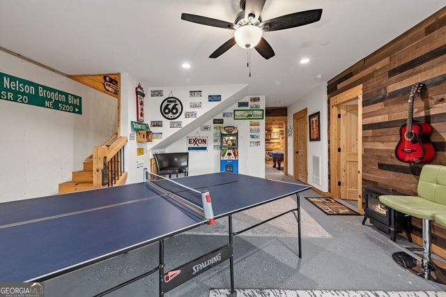 490 Walnut Hills Drive, Mineral Bluff, GA 30559