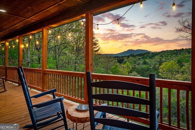 490 Walnut Hills Drive, Mineral Bluff, GA 30559