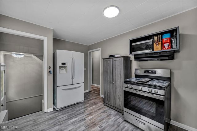 5461 Wellesley Avenue, North Olmsted, OH 44070