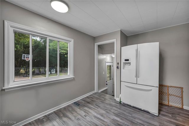 5461 Wellesley Avenue, North Olmsted, OH 44070