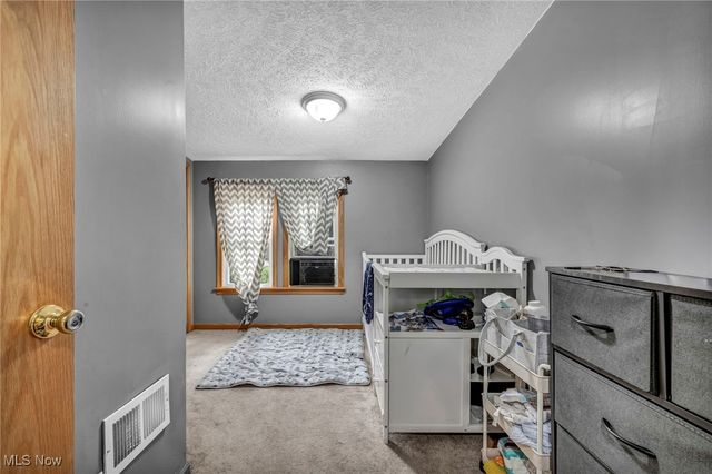 5461 Wellesley Avenue, North Olmsted, OH 44070