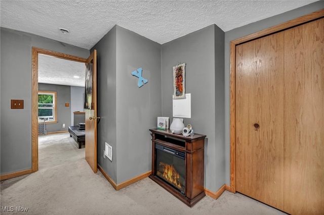 5461 Wellesley Avenue, North Olmsted, OH 44070