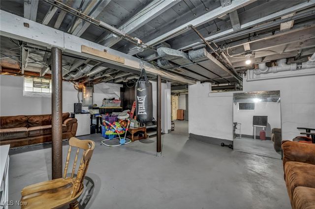 5461 Wellesley Avenue, North Olmsted, OH 44070