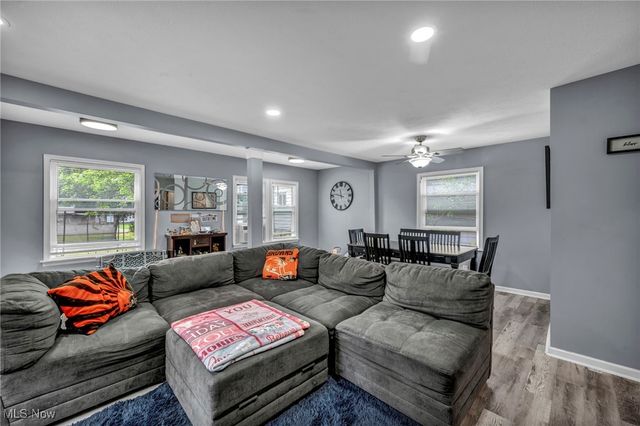 5461 Wellesley Avenue, North Olmsted, OH 44070