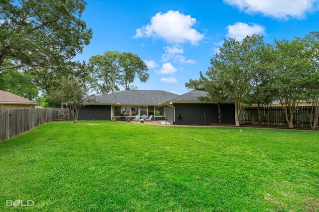 5418 Coach Road, Bossier City, LA 71111